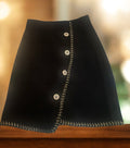 Mini jupe avec boutons dorés