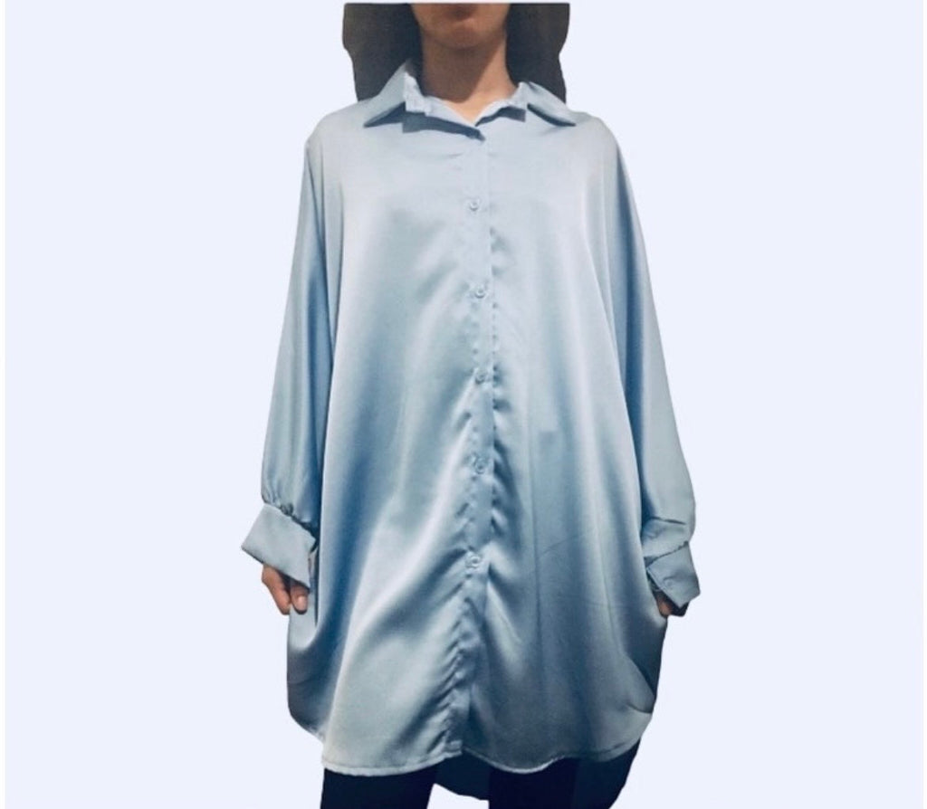 Chemise mi-longue en satin femme