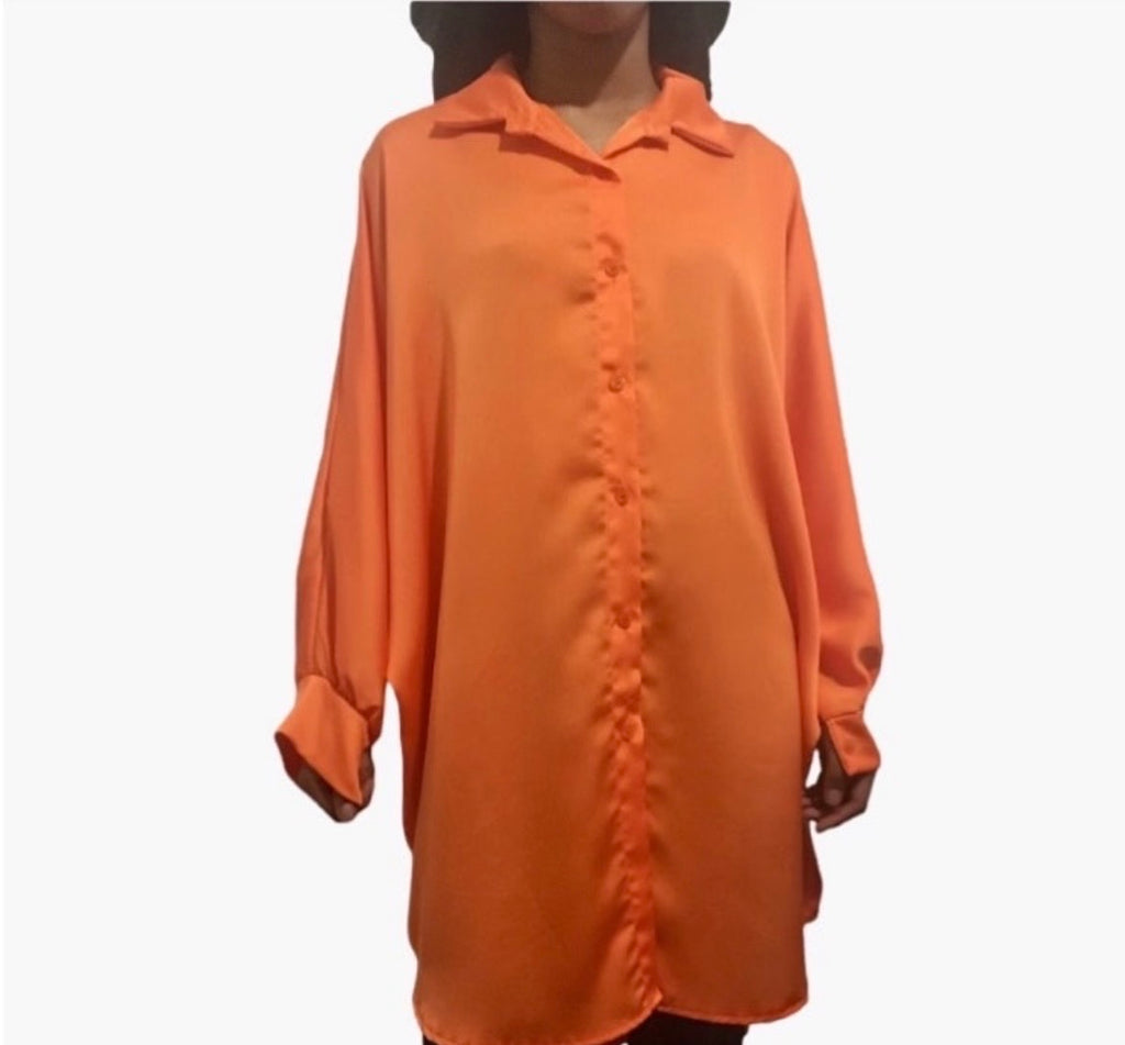 Chemise mi-longue en satin femme